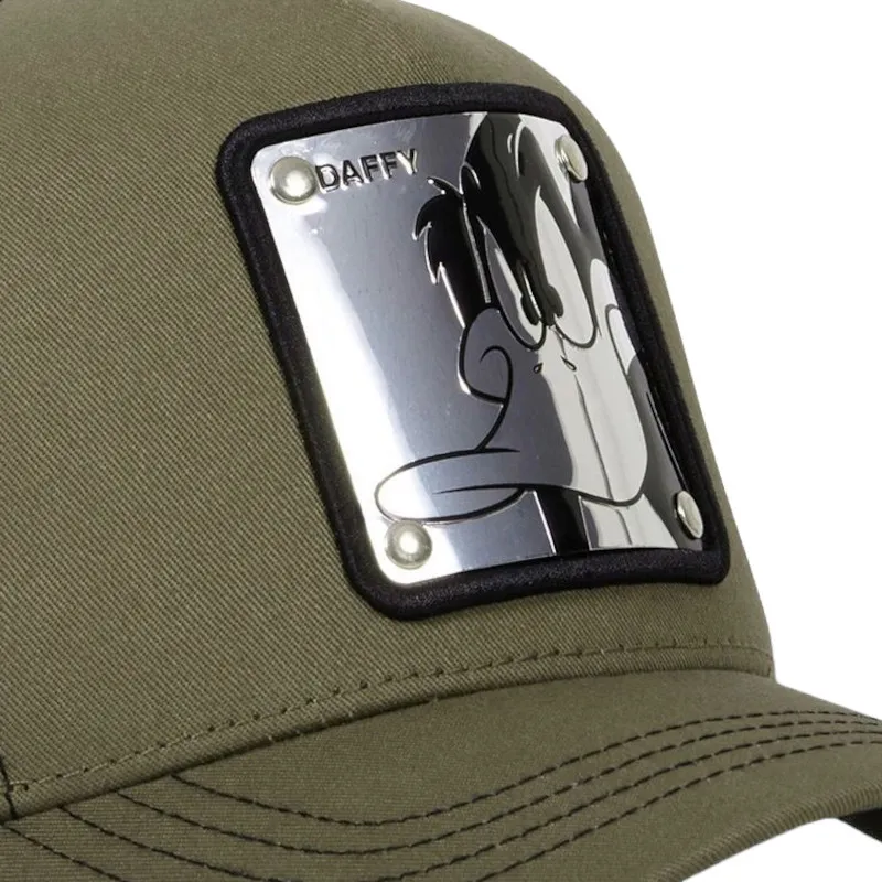 Daffy Duck Olive Trucker Cap - Looney Tunes Kappe mit Metallplatte
